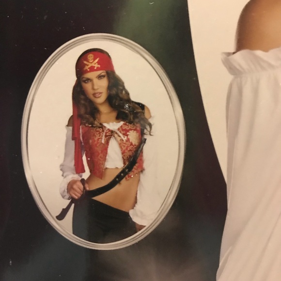 ❗️SOLD❗️ Cropped Peasant Top - Picture 4 of 4